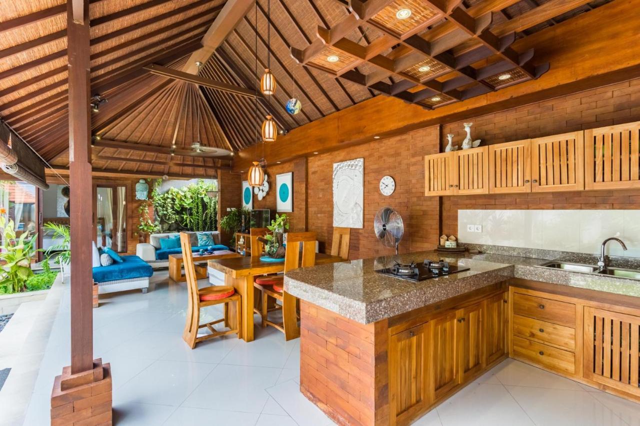 Villa Diamond ซานูร์ ภายนอก รูปภาพ
